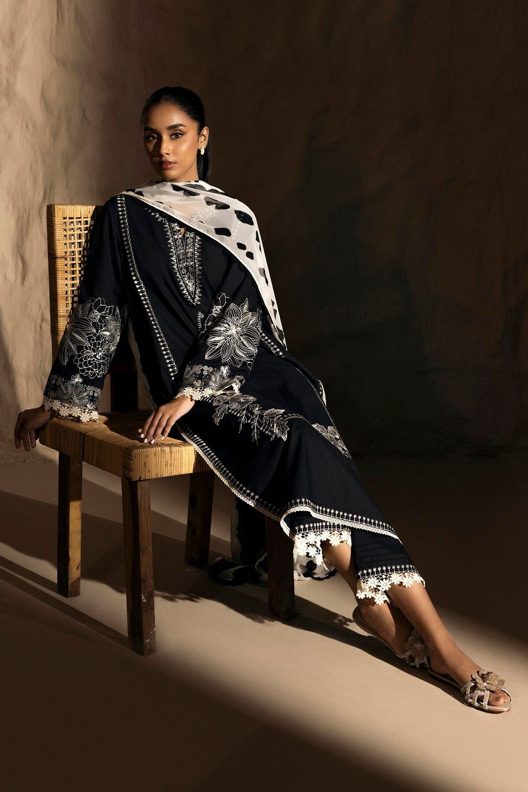 DHANAK 3PC HEAVY EMBROIDERED UNSTITCHED (NC 7524)