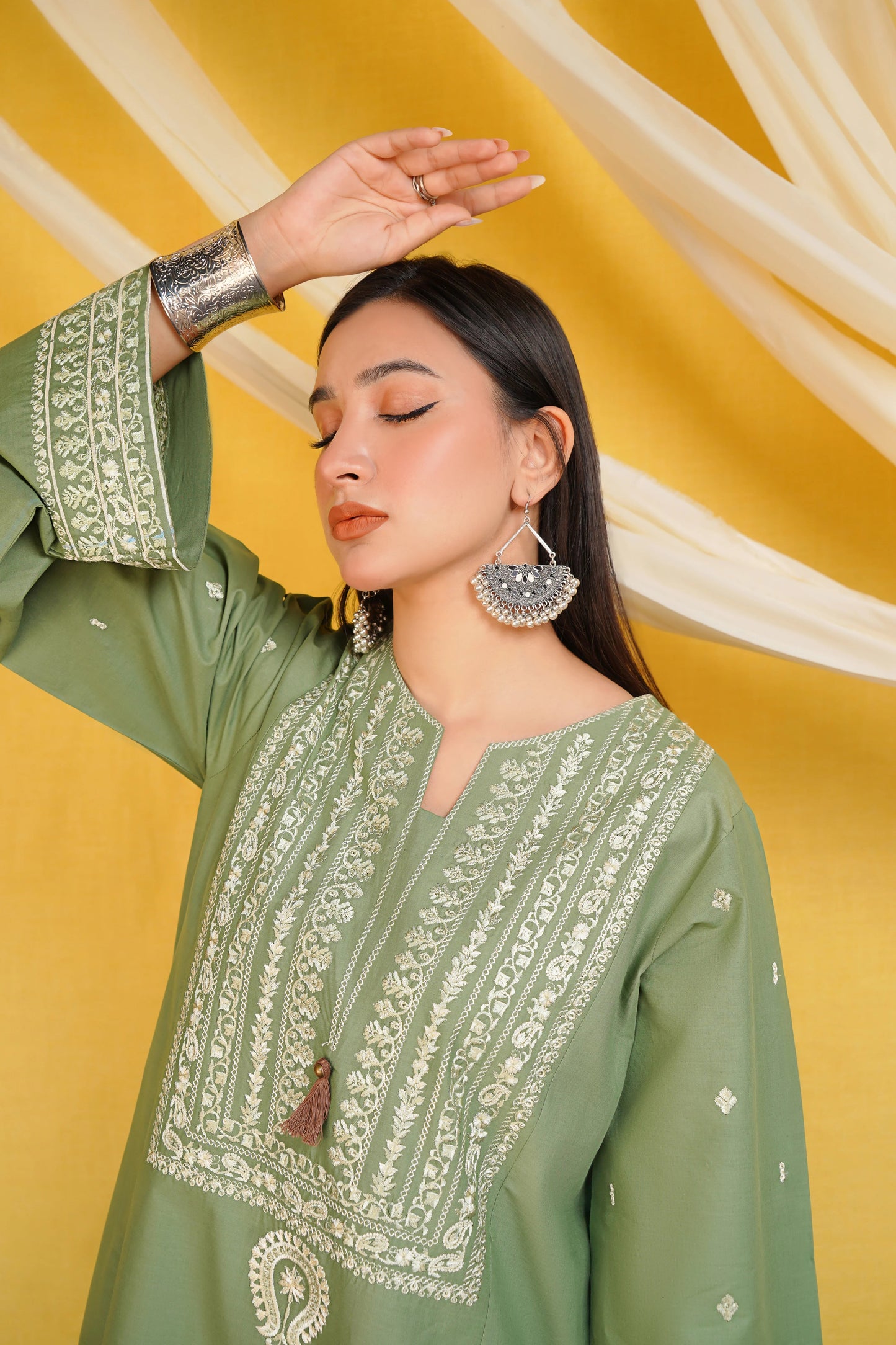 DHANAK 3PC EMBROIDERED UNSTITCHED ARTICLE (NC 7532 C)