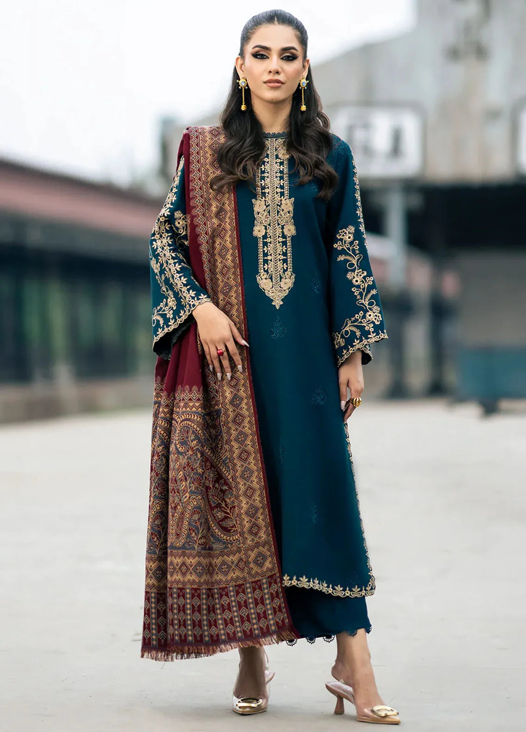 IZEL DHANAK 3PC HEAVY EMBROIDERED UNSTITCHED ARTICLE (NC 7567)