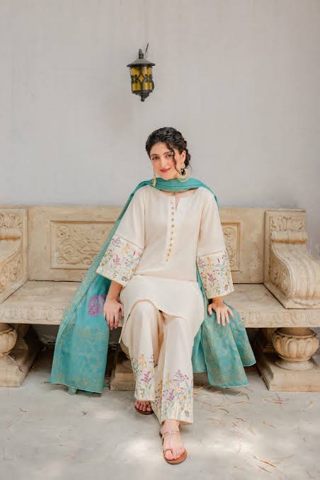 ASLING DHANAK 3PC EMBROIDERED UNSTITCHED ARTICLE (NC 7573 A)
