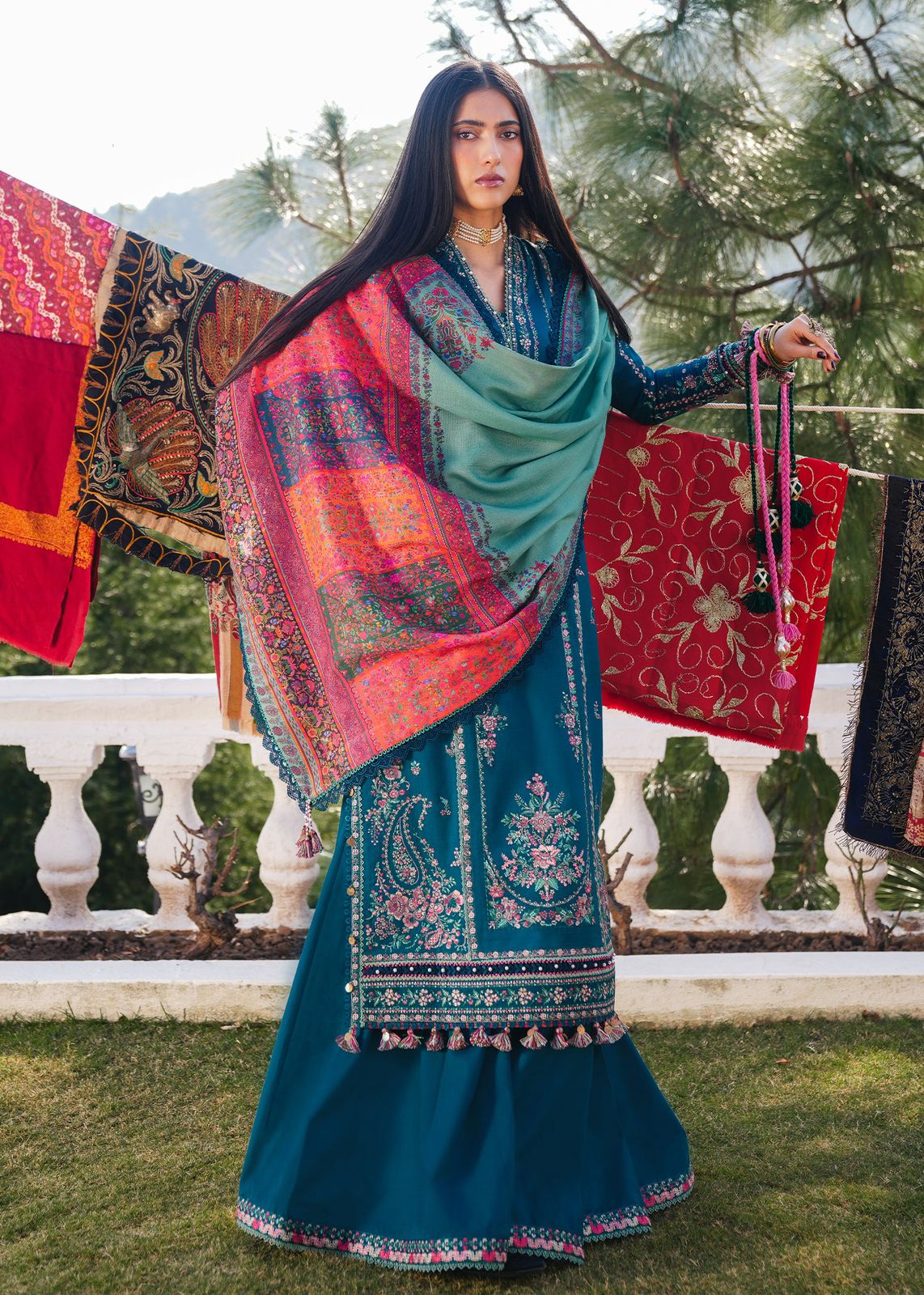 HUSSAIN REHAR DHANAK 3PC HEAVY EMBROIDERED UNSTITCHED ARTICLE (NC 3071)