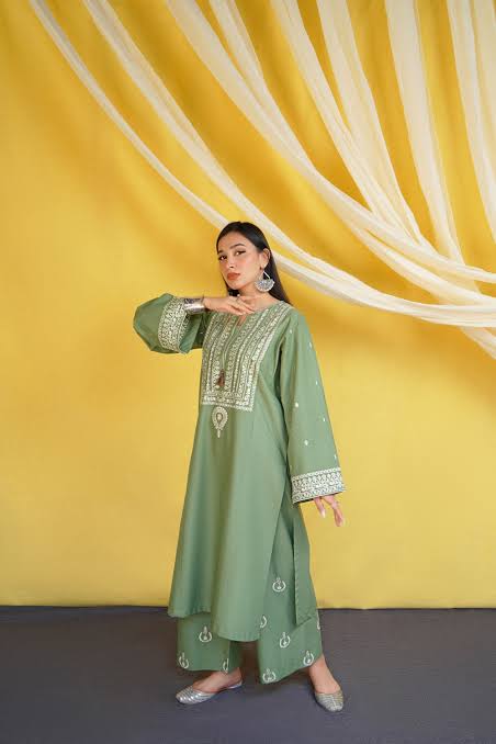 DHANAK 3PC EMBROIDERED UNSTITCHED ARTICLE (NC 7532 C)